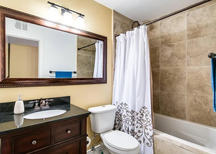 Large 4br Pool Near Old Town Asu Baseball *