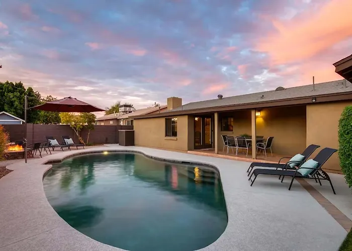 Holiday home Large 4br Pool Near Old Town Asu Baseball